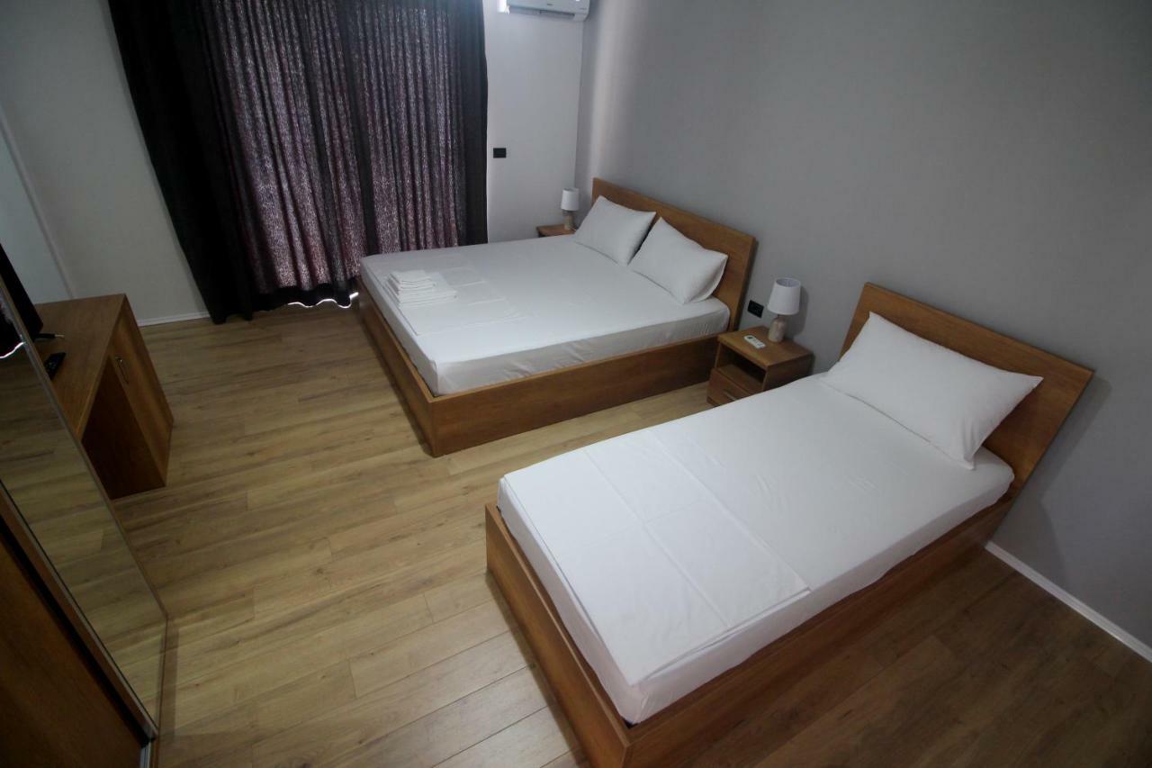 Hill'S Residence Sarandë 外观 照片