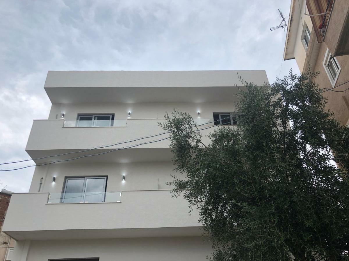 Hill'S Residence Sarandë 外观 照片